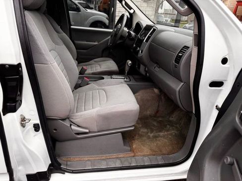 Used 2017 Nissan Frontier S image 31