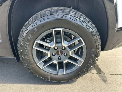 New 2026 GMC Terrain AT4 image 34