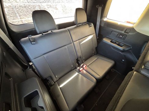 Used 2025 Hyundai Santa Fe SEL image 31