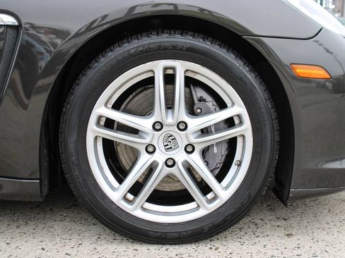 Used 2012 Porsche Panamera image 11