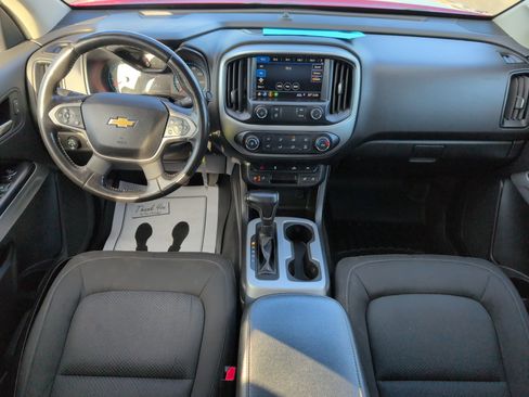 Used 2019 Chevrolet Colorado LT w/ LT Convenience Package image 10