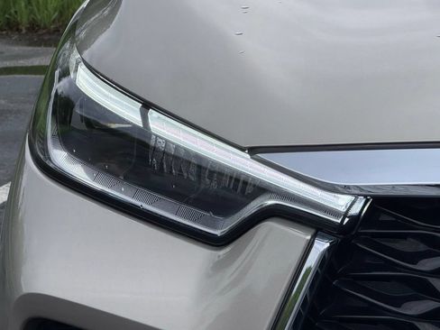 Used 2023 INFINITI QX60 Sensory w/ Cargo Package AWD/4WD image 4