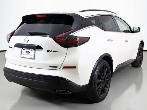 Used 2024 Nissan Murano SV w/ SV Midnight Edition Package image 8