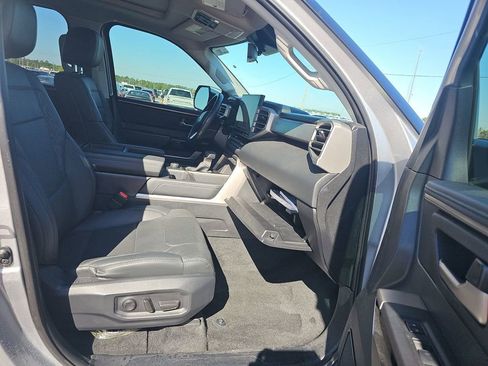 Used 2024 Toyota Tundra Limited image 15