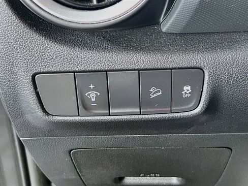 Used 2023 Hyundai Kona SEL w/ Cargo Package image 10