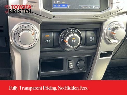 Used 2015 Toyota 4Runner SR5 Premium AWD/4WD image 32