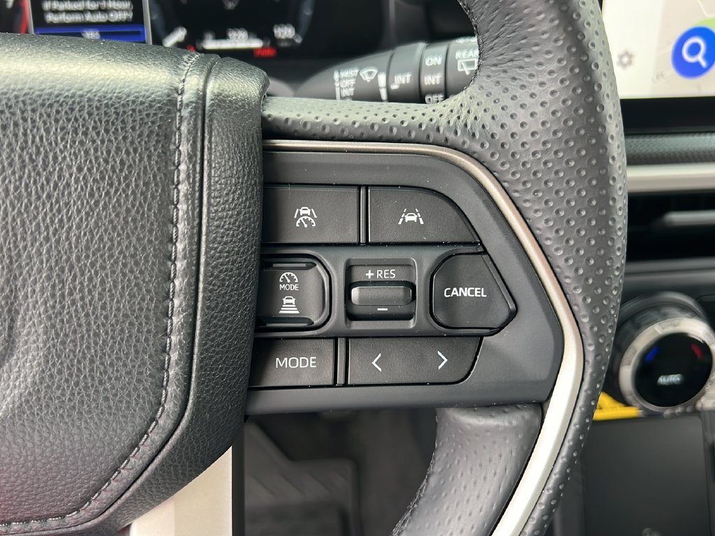 Used 2025 Toyota 4Runner Limited RWD image 20
