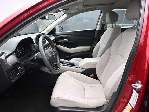 Used 2023 Honda Accord EX image 6