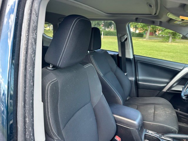 Used 2018 Toyota RAV4 XLE FWD image 24