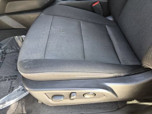 Used 2023 Chevrolet Colorado Trail Boss w/ Technology Package AWD/4WD image 24