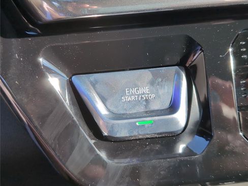 New 2026 GMC Sierra 1500 Denali w/ Denali Reserve Package image 15