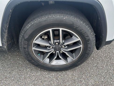 Used 2020 Jeep Grand Cherokee Limited w/ Trailer Tow Group IV AWD/4WD image 13