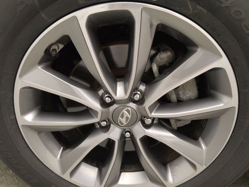 Used 2018 Hyundai Santa Fe SE FWD image 31