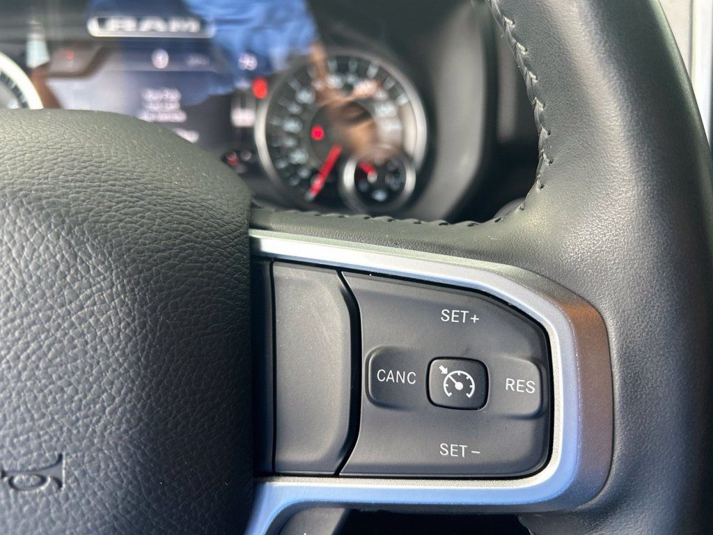 Used 2022 RAM 1500 Big Horn RWD image 43