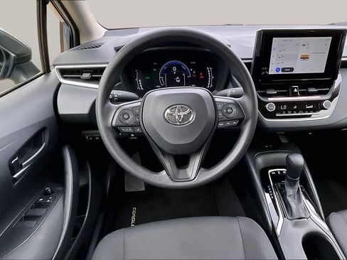 Used 2026 Toyota Corolla LE w/ LE Premium Package FWD image 6
