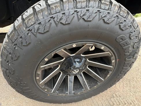 Used 2020 RAM 2500 Laramie AWD/4WD image 6
