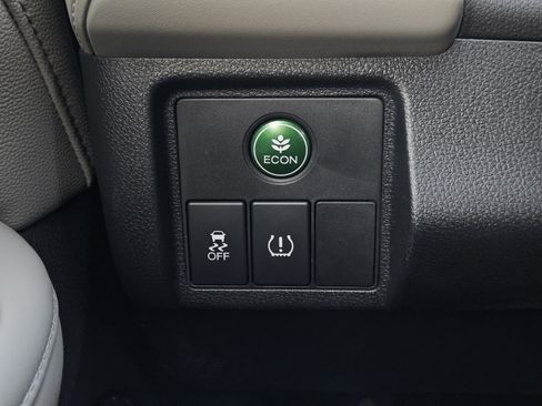 Used 2018 Honda HR-V EX-L image 20