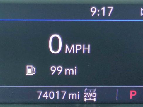 Used 2020 Chevrolet Silverado 1500 RST image 12