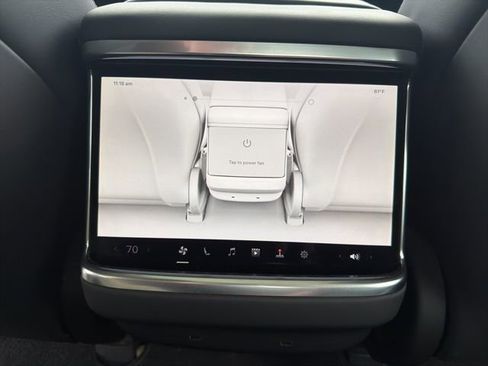 Used 2021 Tesla Model S Plaid image 18