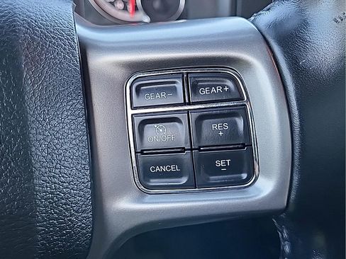 Used 2022 RAM 1500 Classic Warlock AWD/4WD image 17