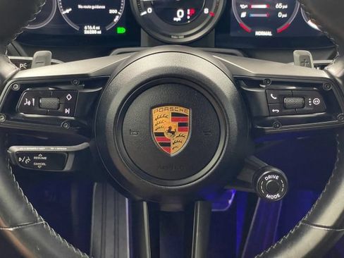 Used 2021 Porsche 911 Carrera w/ Premium Package RWD image 30