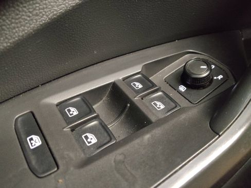 Used 2019 Volkswagen Jetta S FWD image 27