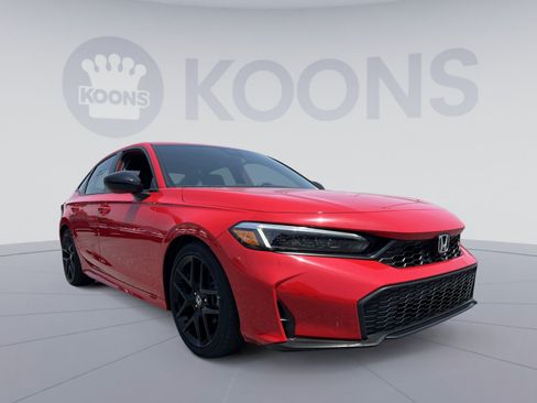 Used 2025 Honda Civic Sport image 10