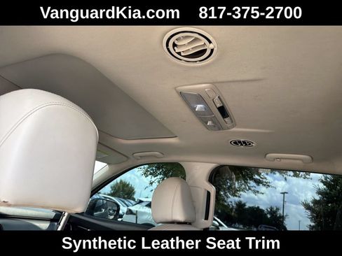 Used 2022 Kia Telluride S FWD image 18
