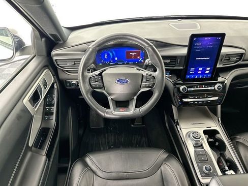 Used 2022 Ford Explorer ST w/ Equipment Group 401A AWD/4WD image 11