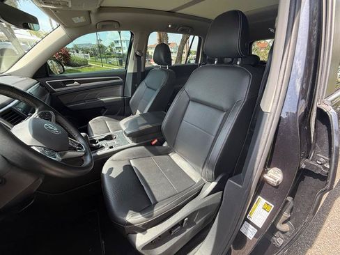 Used 2021 Volkswagen Atlas SE FWD image 9