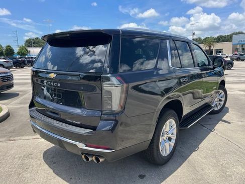 Used 2025 Chevrolet Tahoe Premier RWD image 6