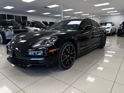 Used 2018 Porsche Panamera 4S w/ Premium Package Plus AWD/4WD image 9