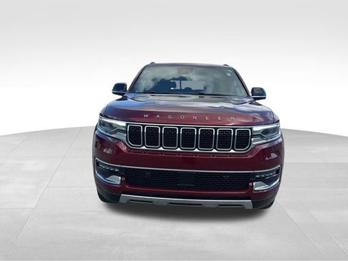 Used 2023 Jeep Wagoneer Series III w/ Preferred Equipment Group image 8
