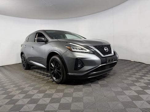 Used 2024 Nissan Murano SL FWD image 3