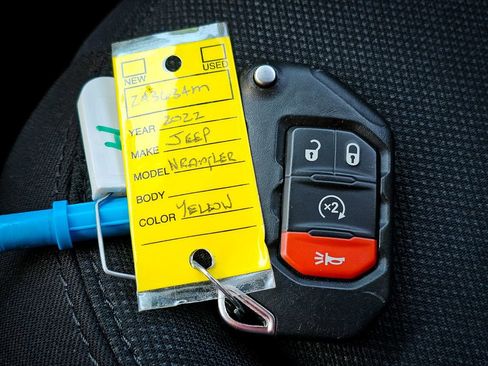 Certified 2022 Jeep Wrangler Unlimited Willys image 38