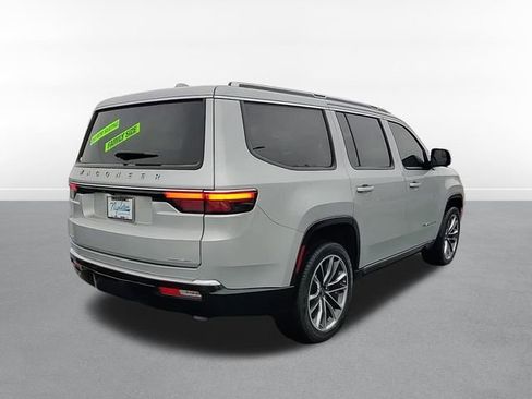 Used 2022 Jeep Wagoneer Series III w/ Premium Group I image 6