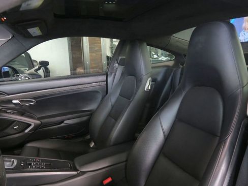 Used 2016 Porsche 911 Carrera 4 GTS image 14