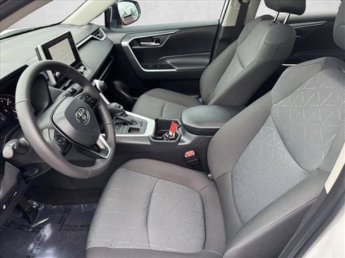 Certified 2025 Toyota RAV4 XLE w/ Convenience Package AWD/4WD image 10