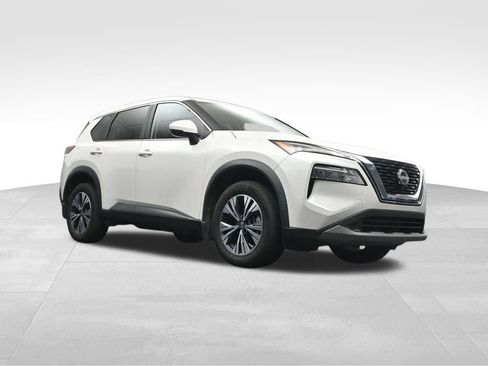 Used 2023 Nissan Rogue SV FWD image 16