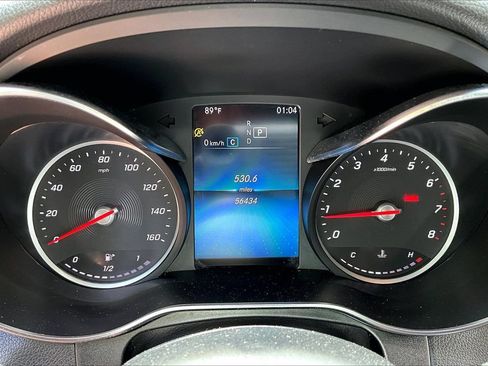 Used 2020 Mercedes-Benz GLC 300 4MATIC image 12
