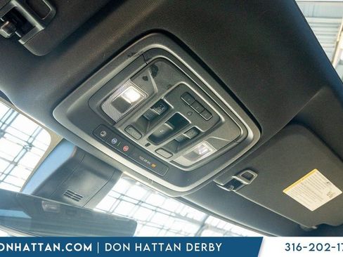 Used 2021 Chevrolet Silverado 1500 High Country w/ Technology Package image 13