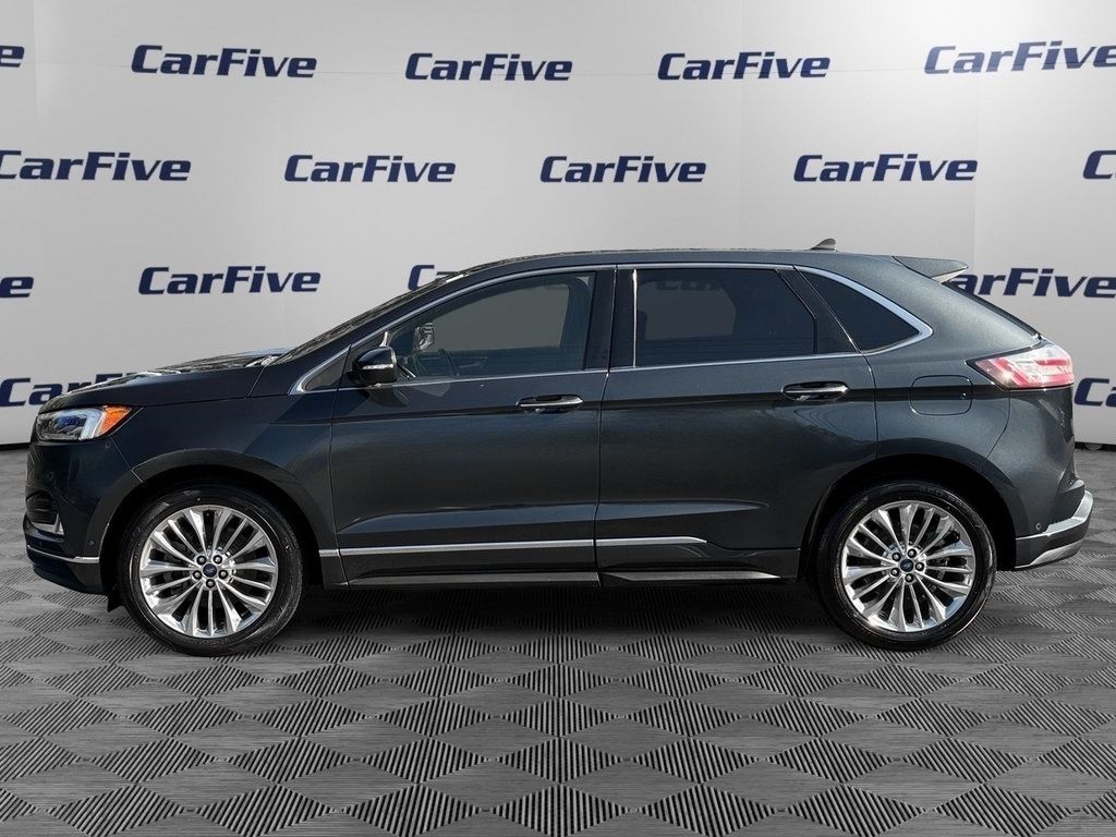 Used 2022 Ford Edge Titanium w/ Equipment Group 301A AWD/4WD image 2