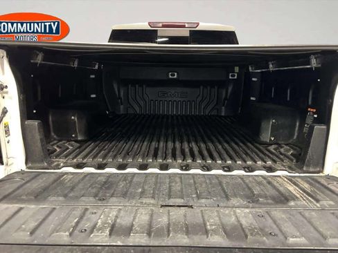 Used 2019 GMC Sierra 1500 SLT w/ SLT Premium Package image 21