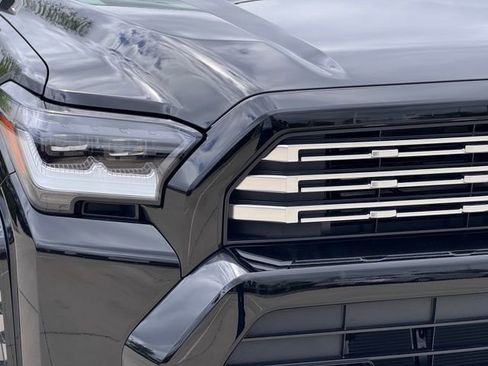 New 2026 Toyota 4Runner Limited AWD/4WD image 3