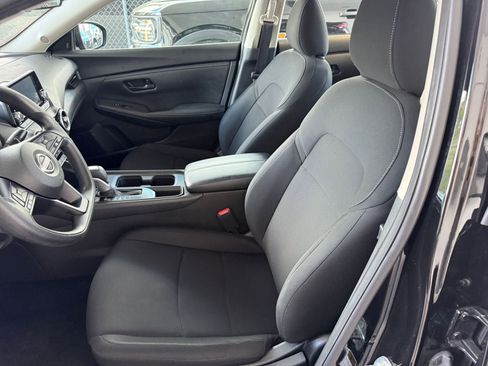 Used 2025 Nissan Sentra S image 24