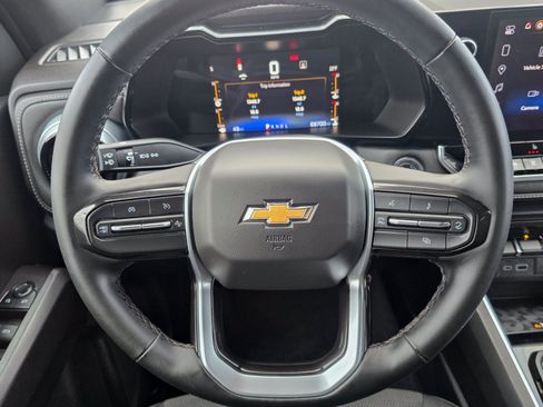 Used 2023 Chevrolet Colorado LT w/ LT Convenience Package II image 32