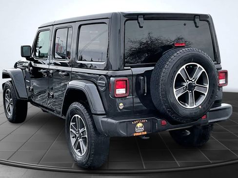 Used 2023 Jeep Wrangler Sahara w/ Cold Weather Group image 4