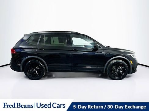 Used 2023 Volkswagen Tiguan SE R-Line image 8