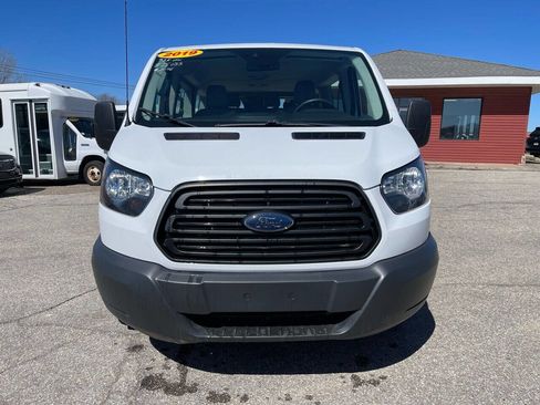 Used 2019 Ford Transit 150 XL image 5