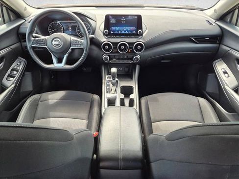 Used 2024 Nissan Sentra SV FWD image 18